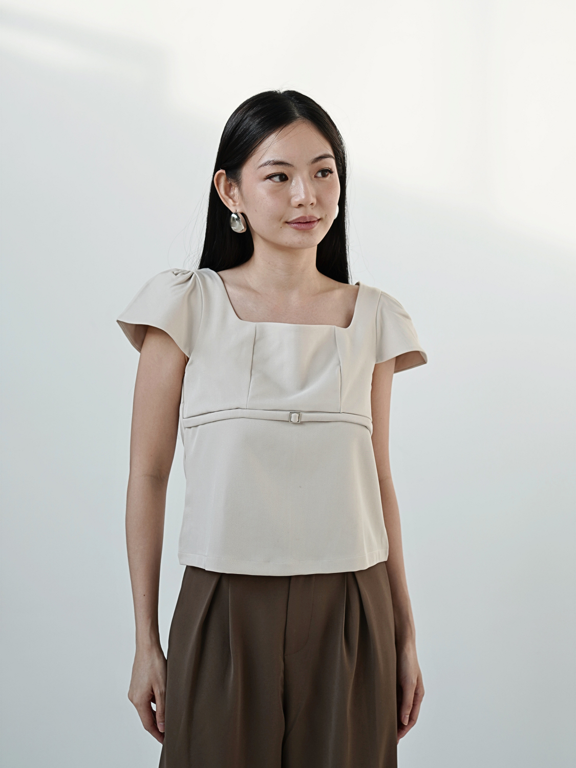 Abundance Top